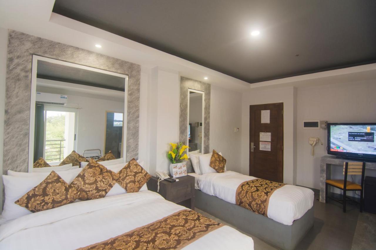 טוגגראו סיטי Hotel Carmelita מראה חיצוני תמונה